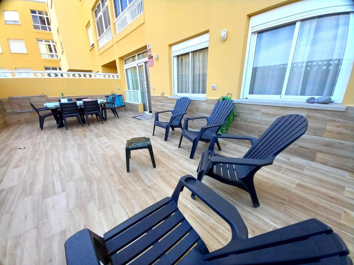 אל מדאנו Apartamentos Medano מראה חיצוני תמונה
