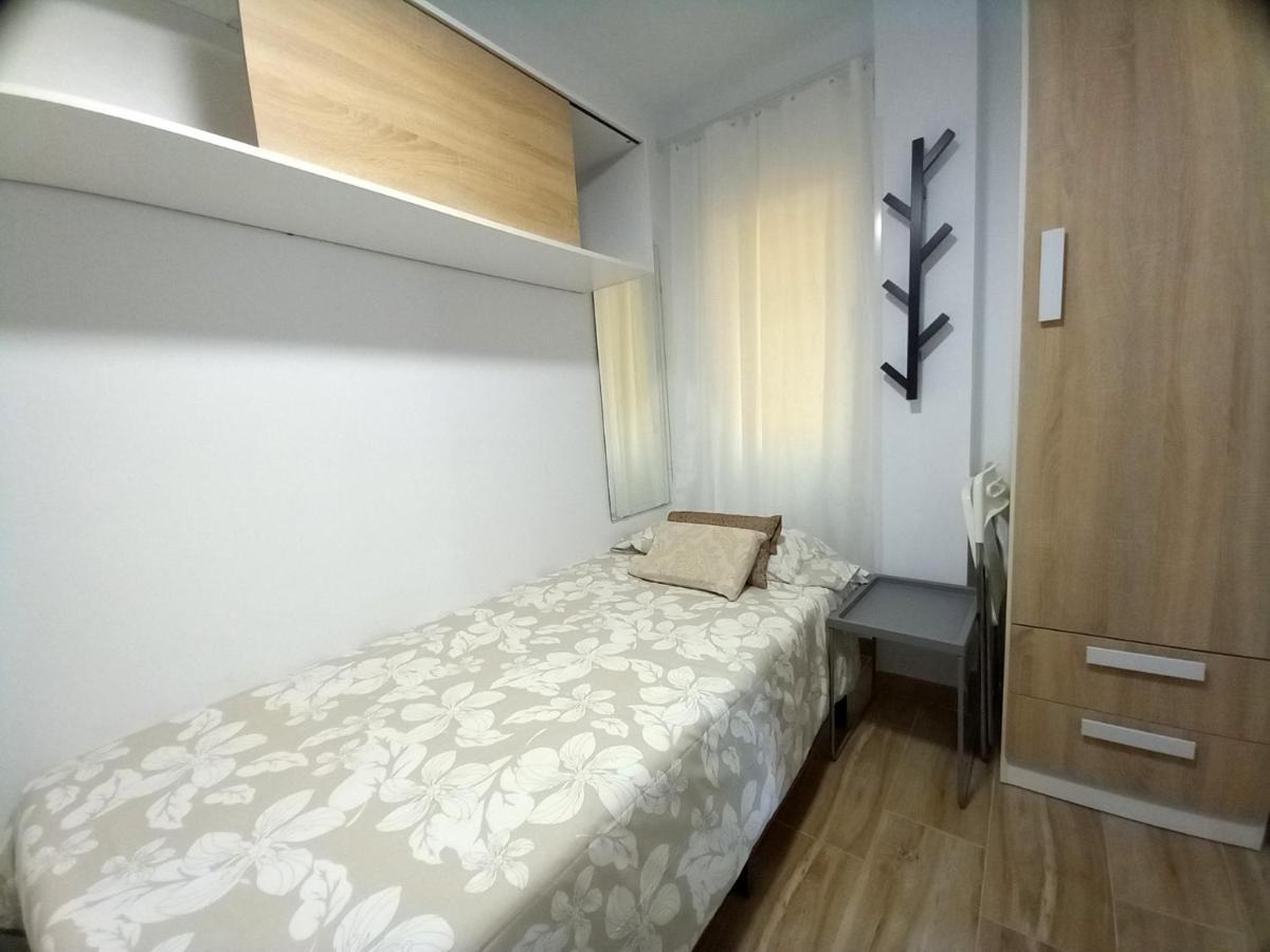 אל מדאנו Apartamentos Medano מראה חיצוני תמונה